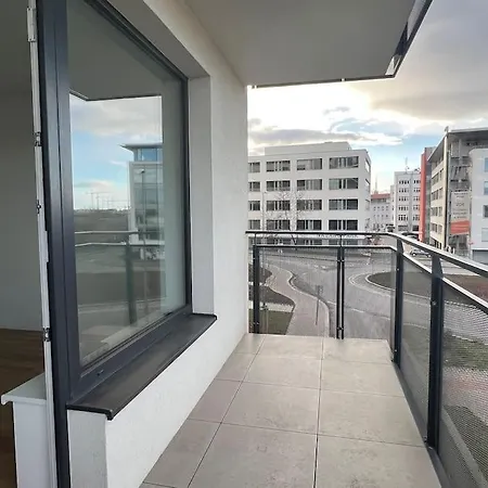 The Dante - Family And Friends Apartments, Free Parking *